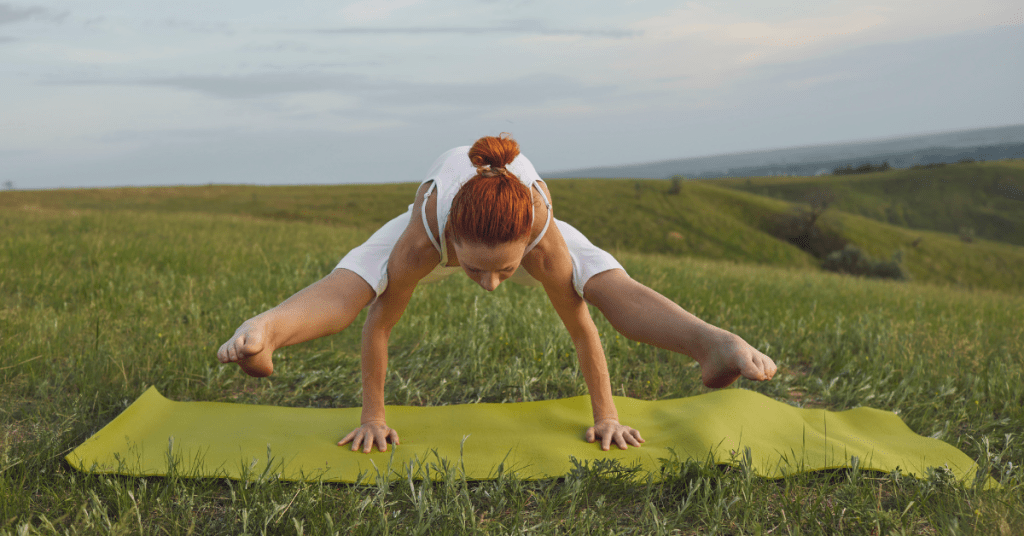 Tittibhasana